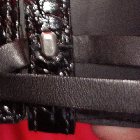 Versace Medusa-head crocodile-embossed belt - Picture 4 of 6